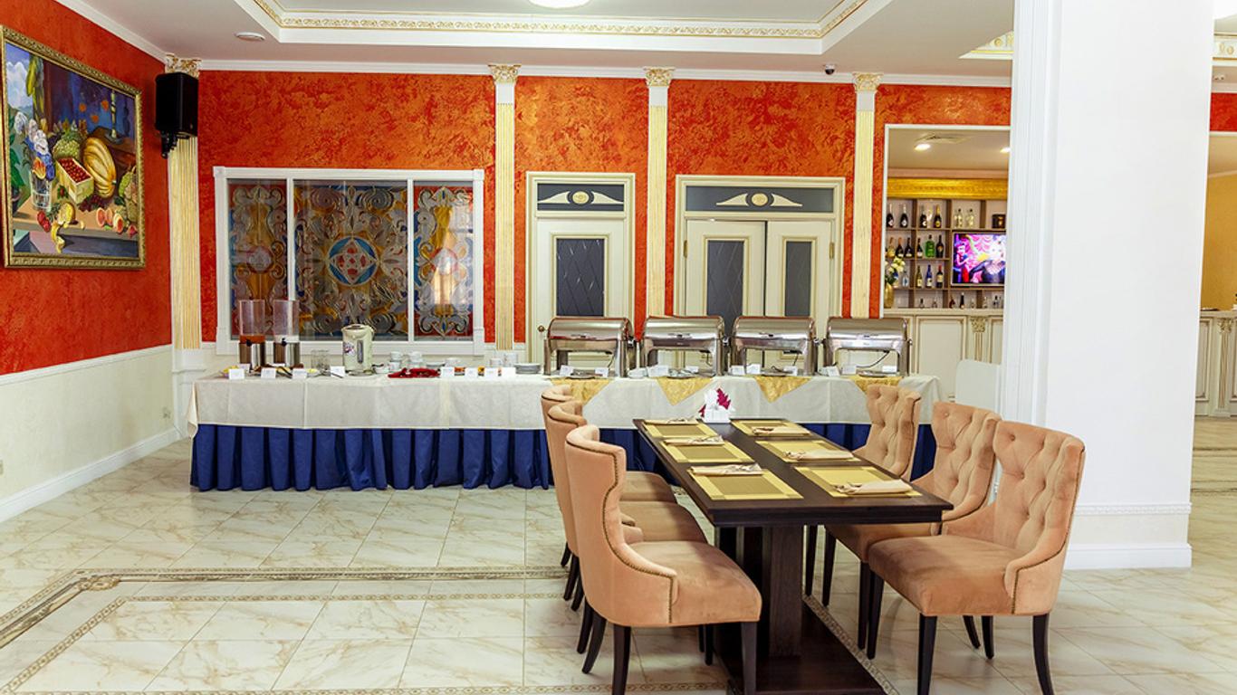 Hotel Central (Vostok)