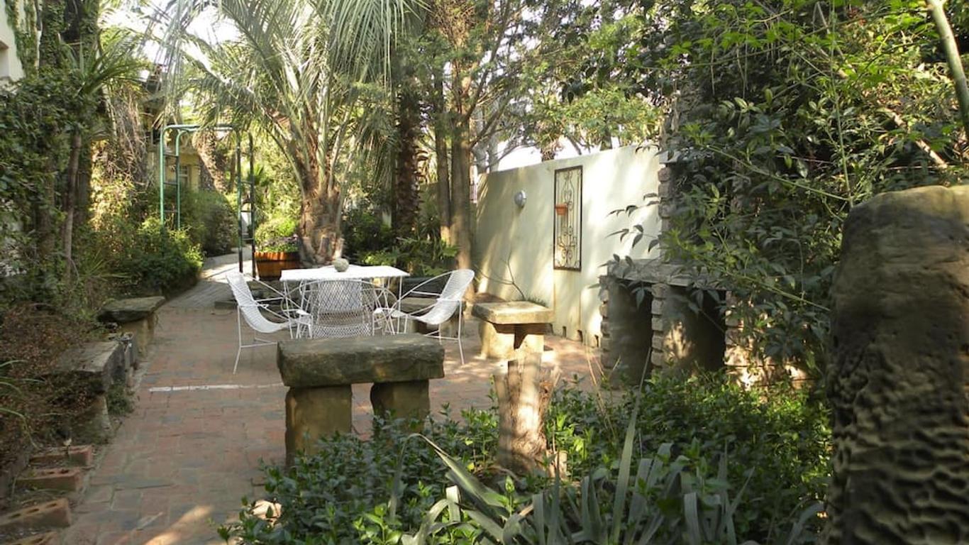 Ladybrand Guest House