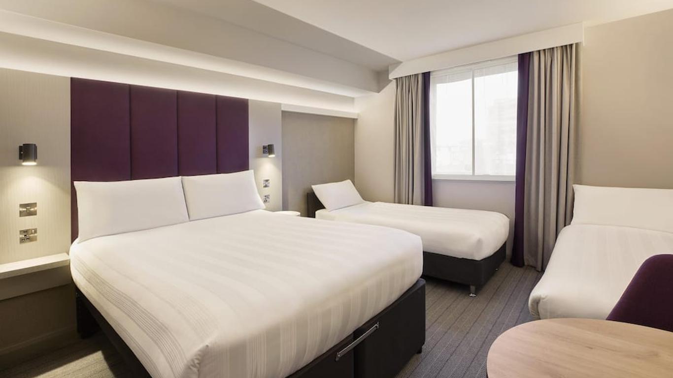 Premier Inn Thurrock East