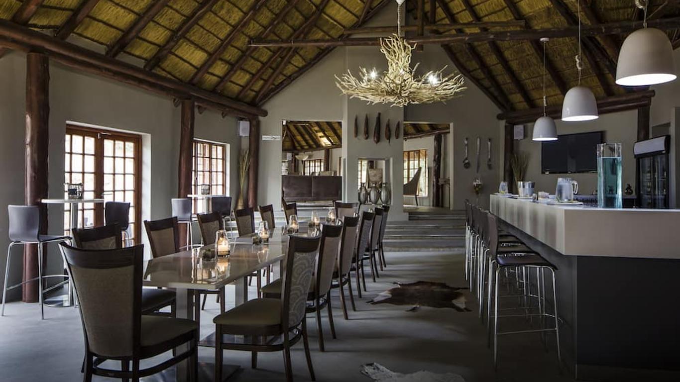 Monate Game Lodge