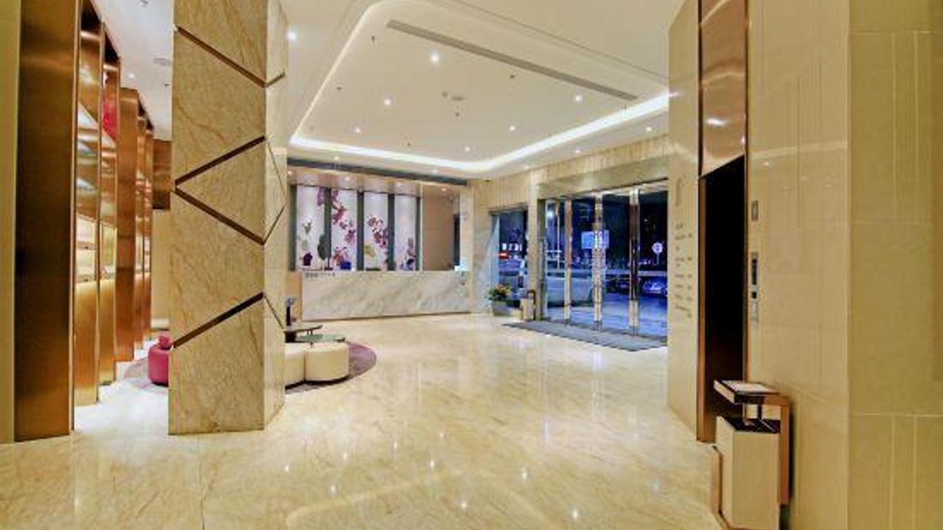 Lavande Hotel Zhongshan Tanzhou Commercial Center