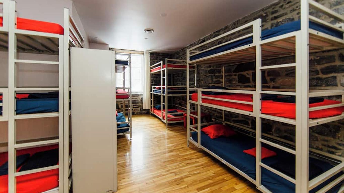Auberge Alt Hostel