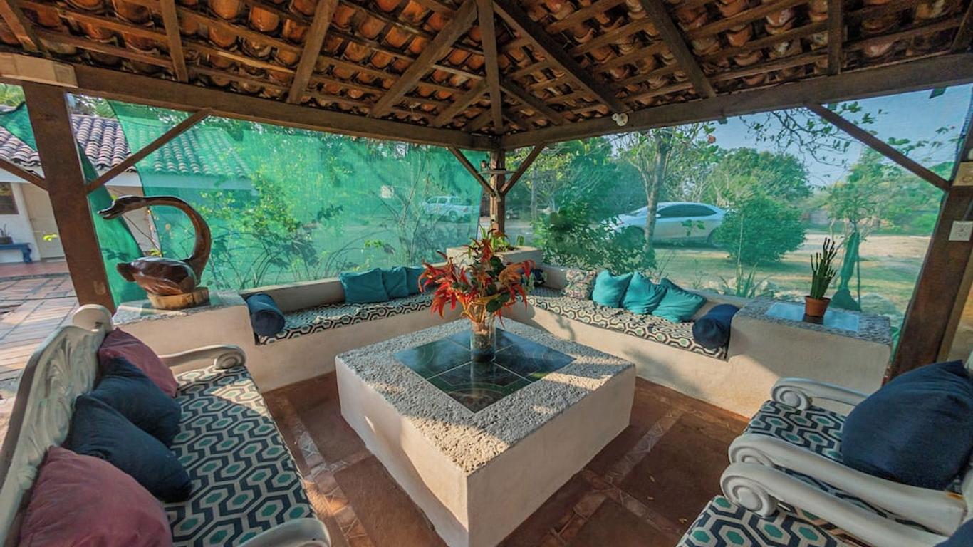 Somar Surf camp & Lodge