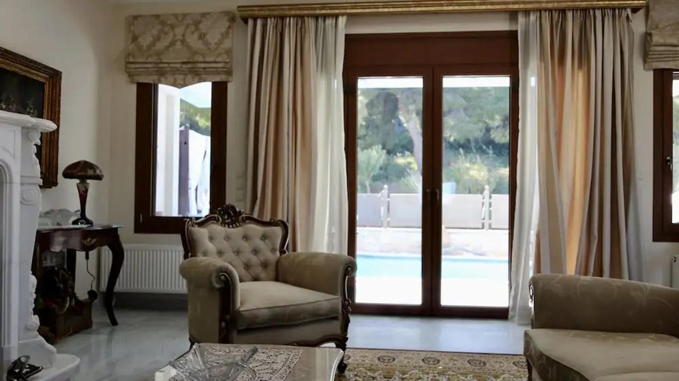 Villa Ariadne