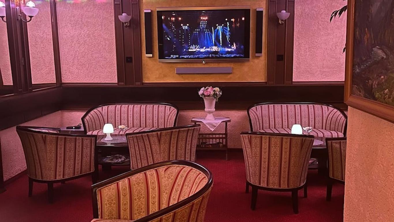 Grand Boutique Hotel Sergijo