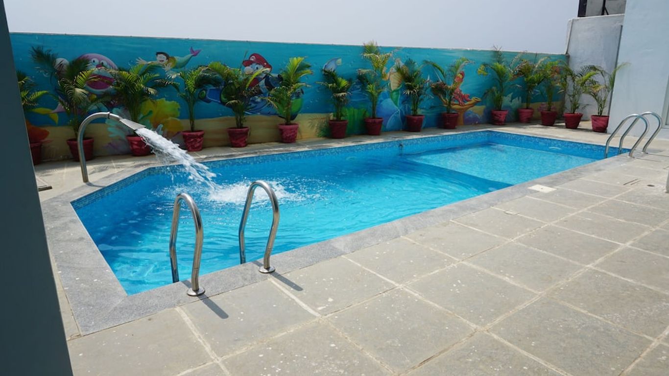 Sea La Vie Covelong Beach Resort