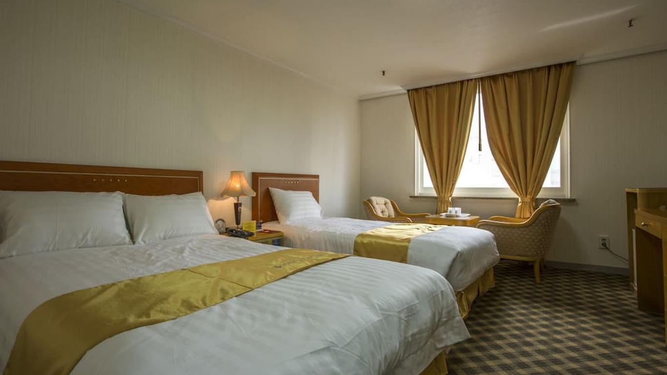 Kyungnam Tourist Hotel