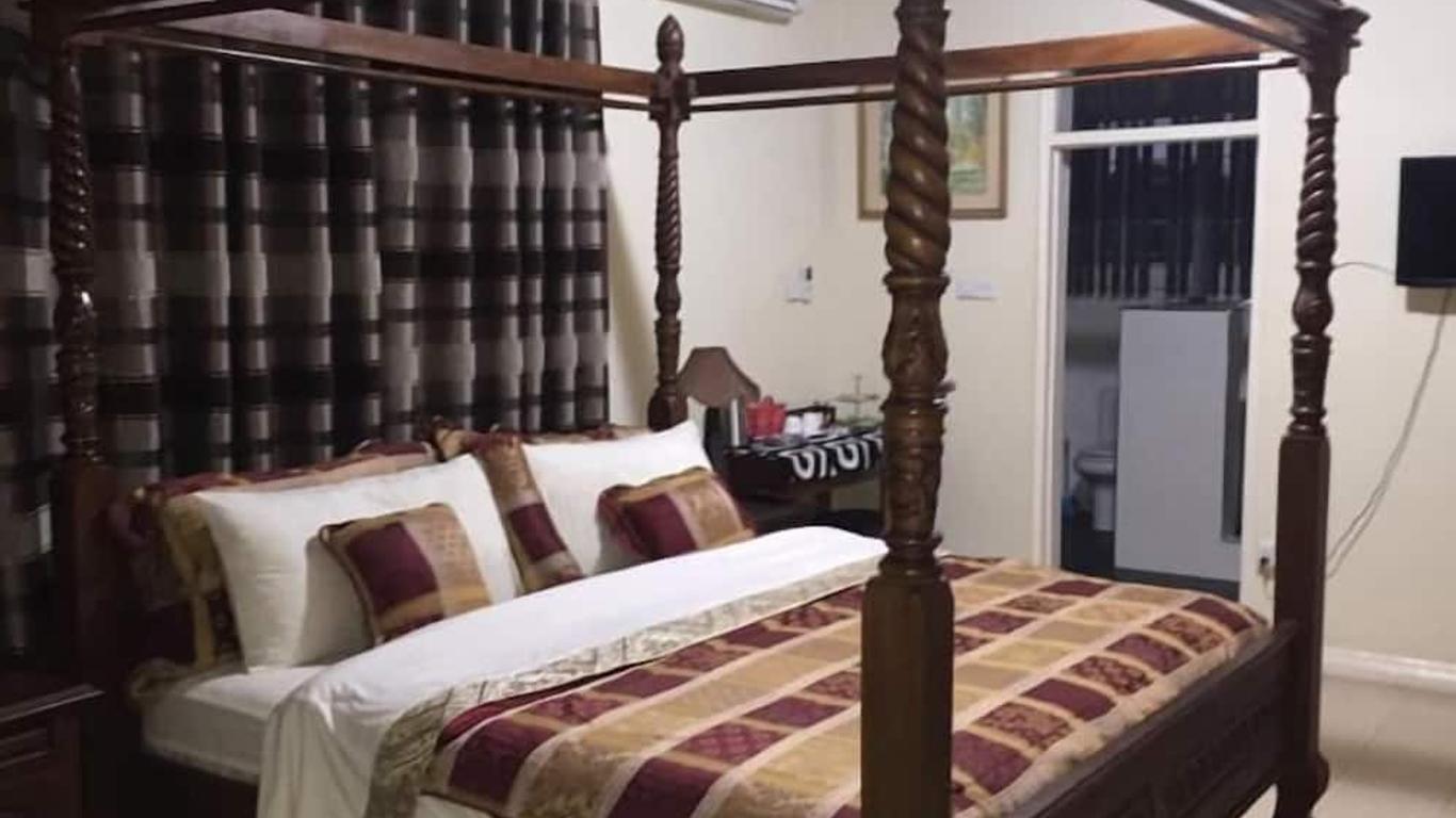 Campbell Hotel Accra