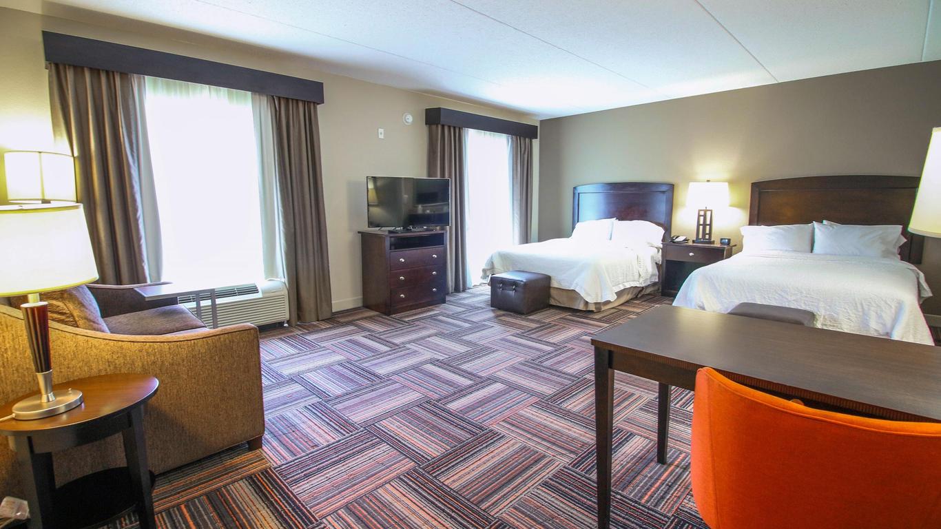 Hampton Inn & Suites Flowery Branch Lake Lanier
