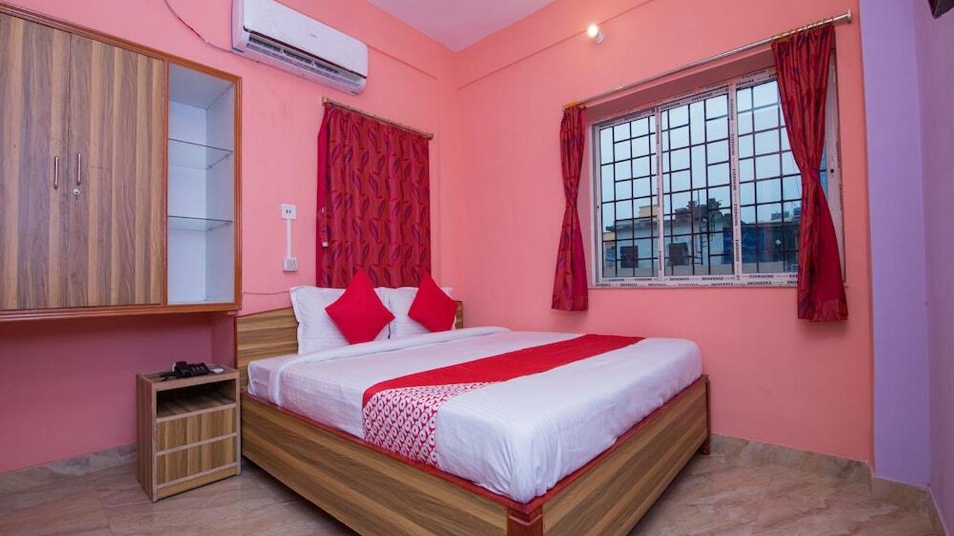 OYO 10880 Silver Inn