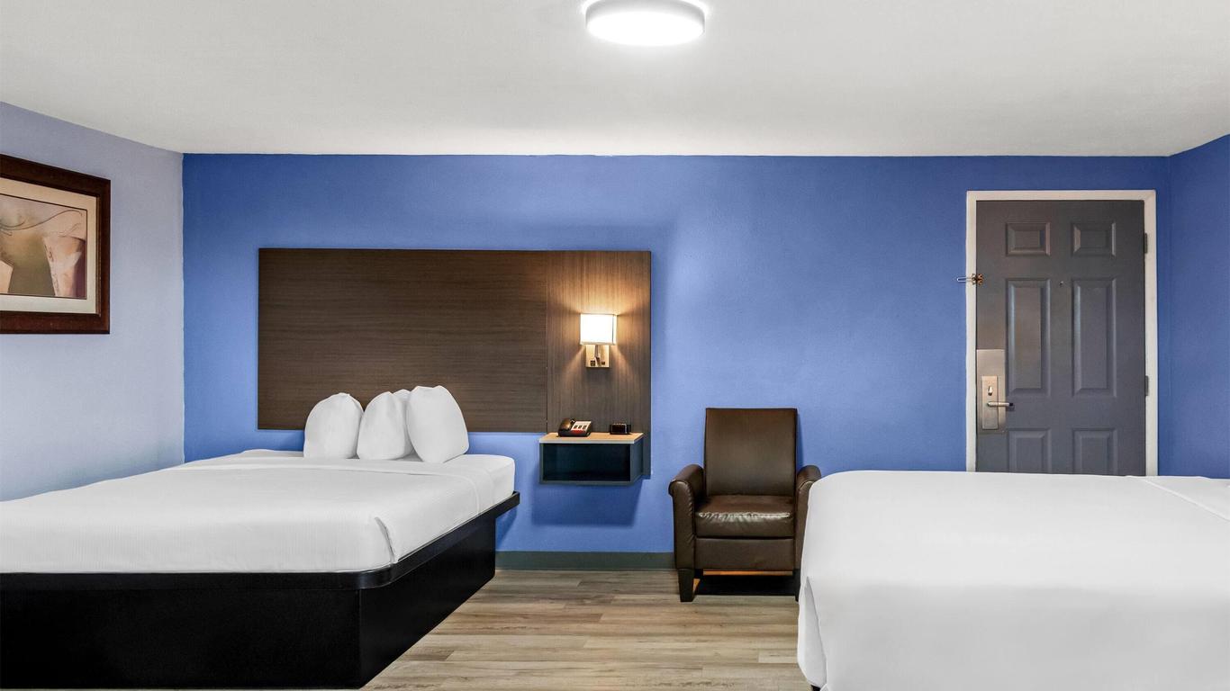 Travelodge by Wyndham Las Vegas NM