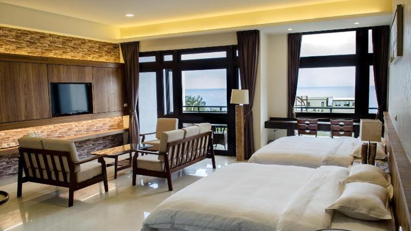 Hola sea view B&B