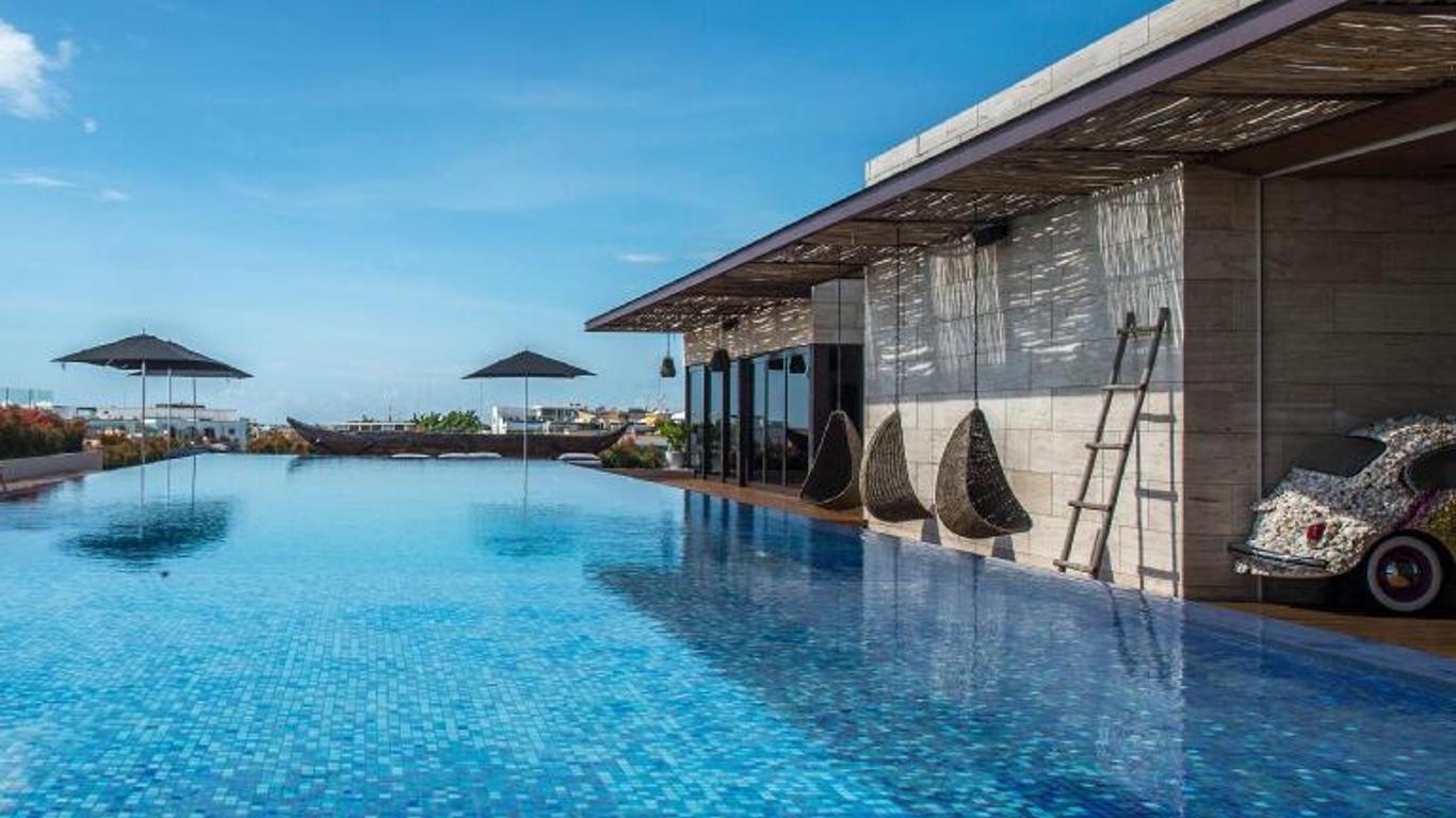 Lat20 by Live Aqua Adults only
