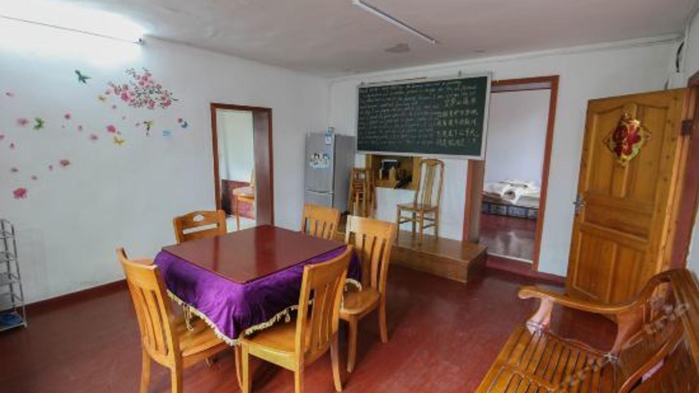 Campsis Garden Guesthouse