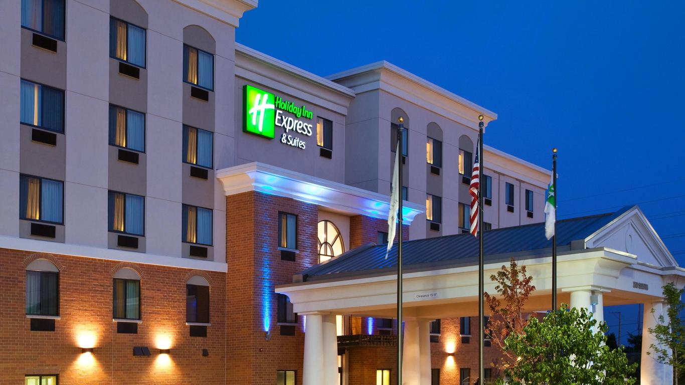 Holiday Inn Express Hotel & Suites Chicago West-O'hare Arpt, an IHG Hotel