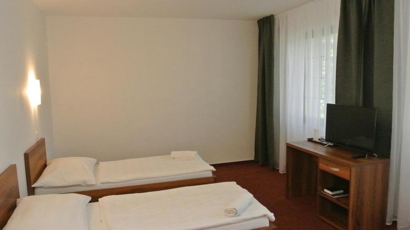 Hotel Sirak