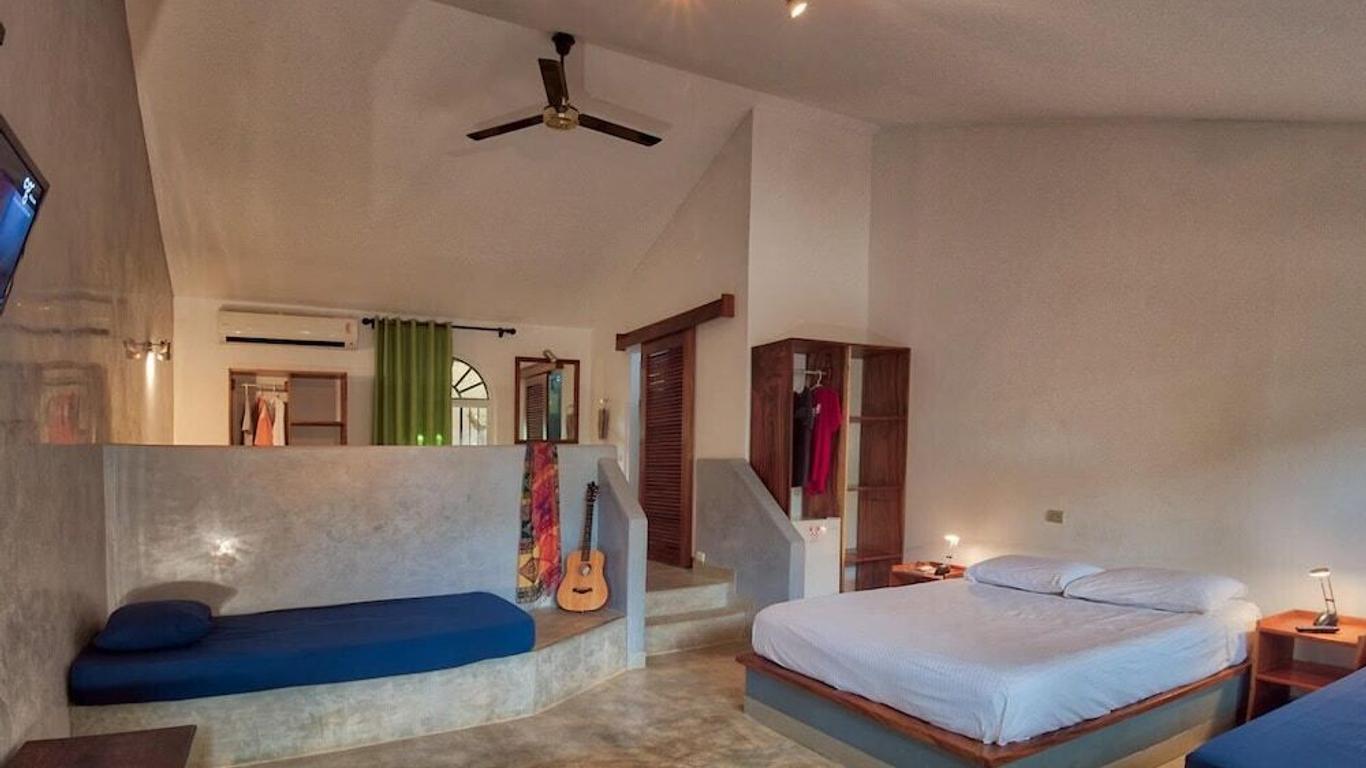 Hotel Nahua Tamarindo
