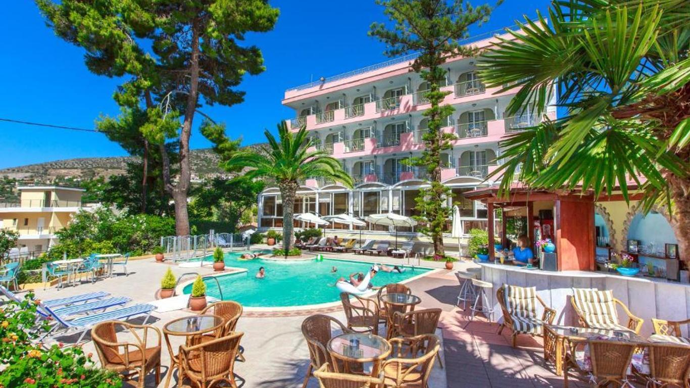 Tolon Holidays Hotel