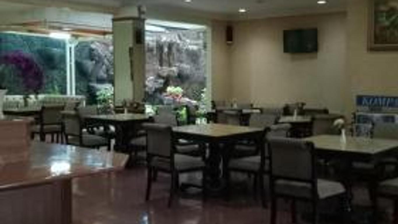 Hotel Mirah Sartika