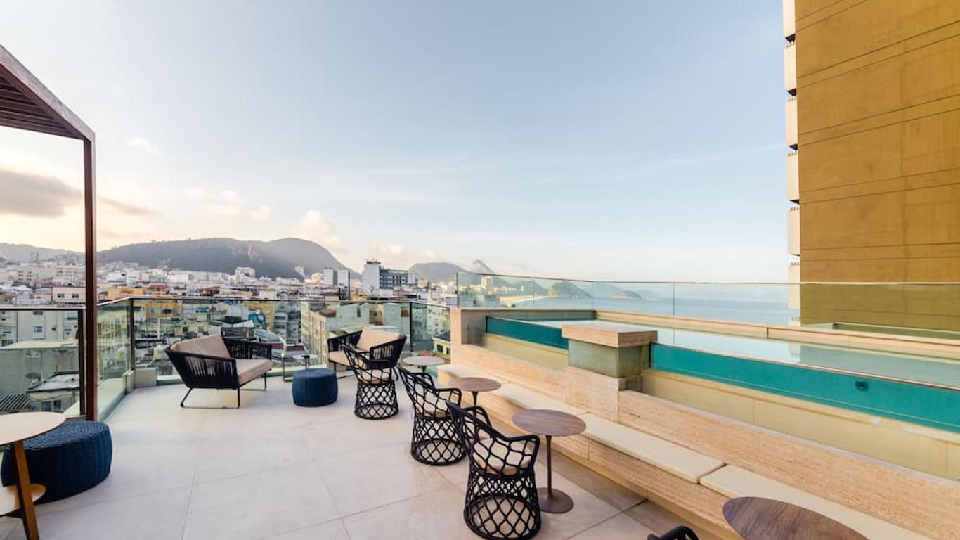 Ritz Copacabana Hotel
