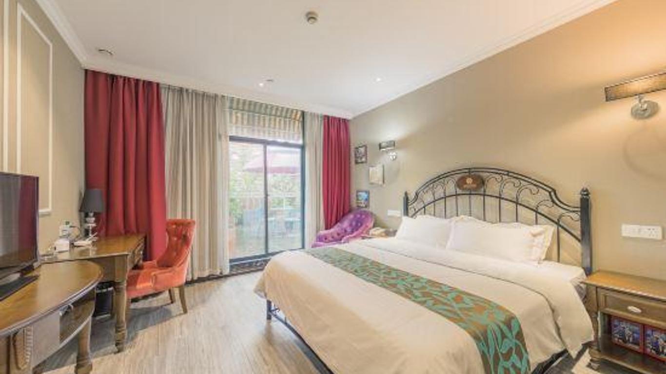 Frence Garden Hotel