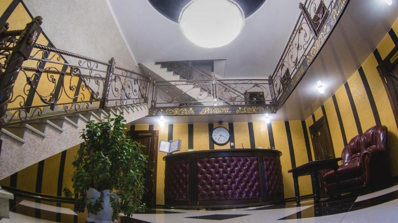 Hotel Pandora