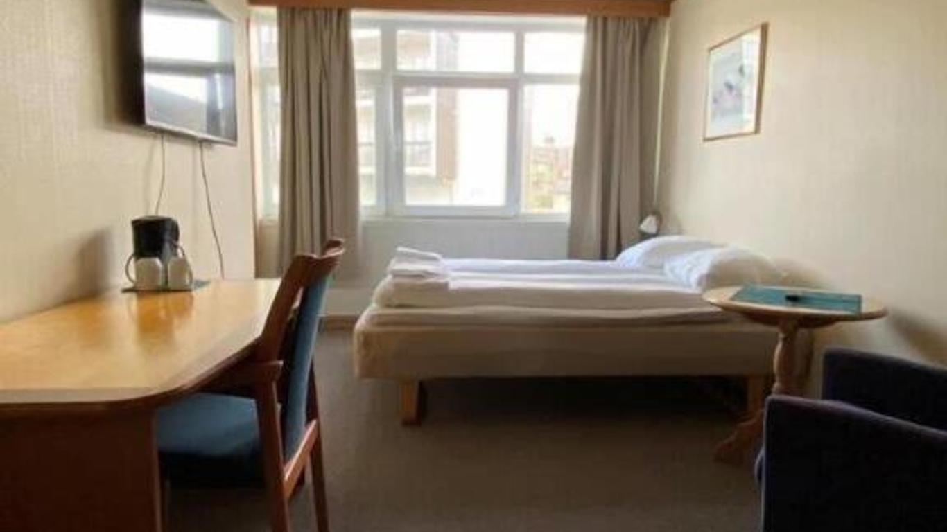 Hotel Svartisen