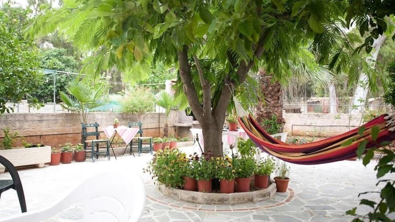 Veggie Garden Athens B&B