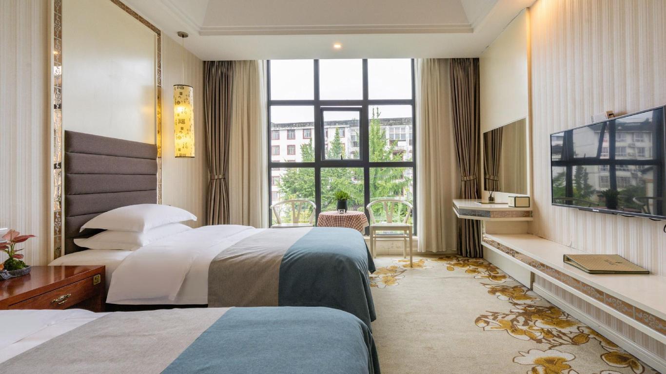 Huaxi Hotel Dujiangyan