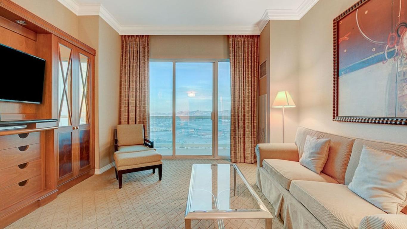 Incredible Suite at Signature Resort