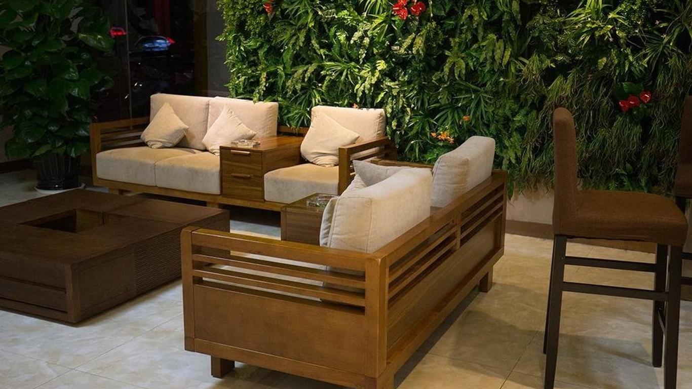 Creative Holiday Hotel