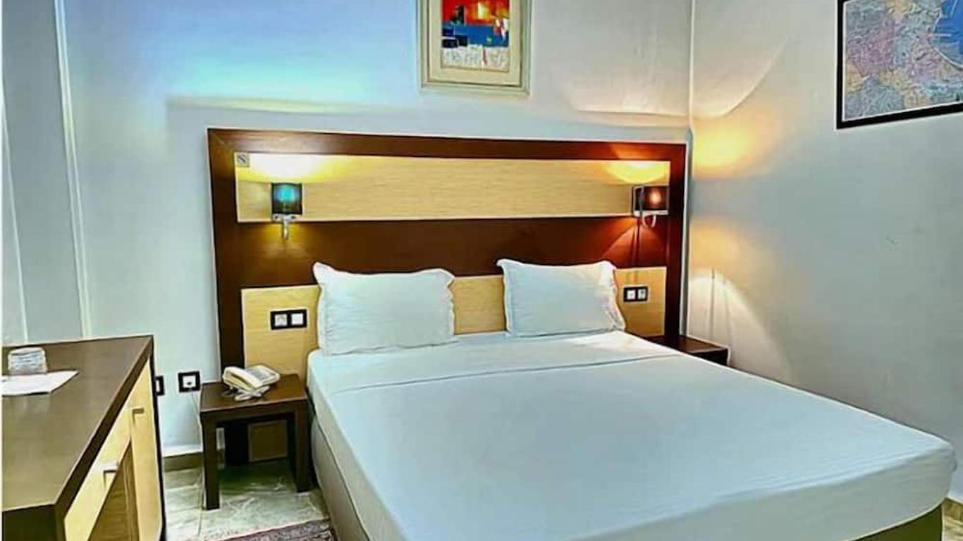 Telemly Hotel
