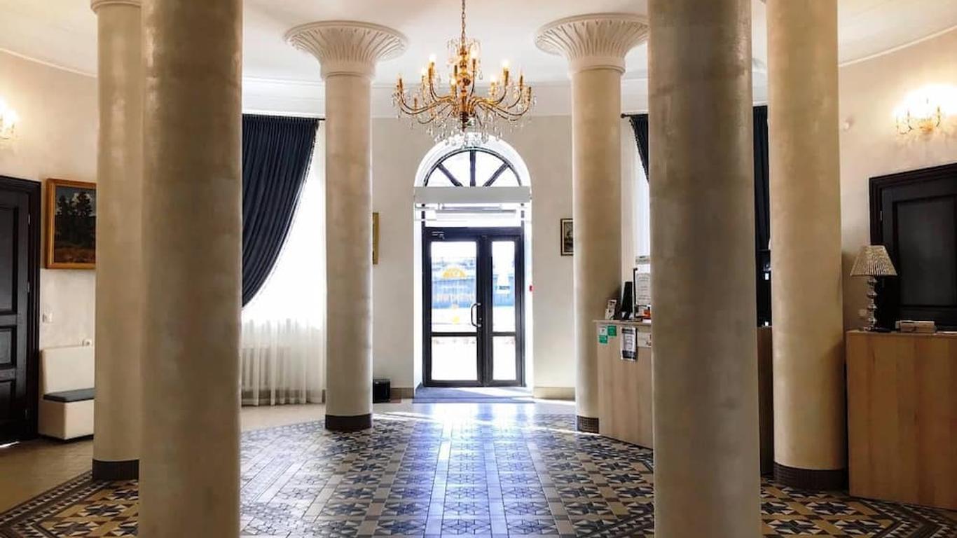 Byg Hotel