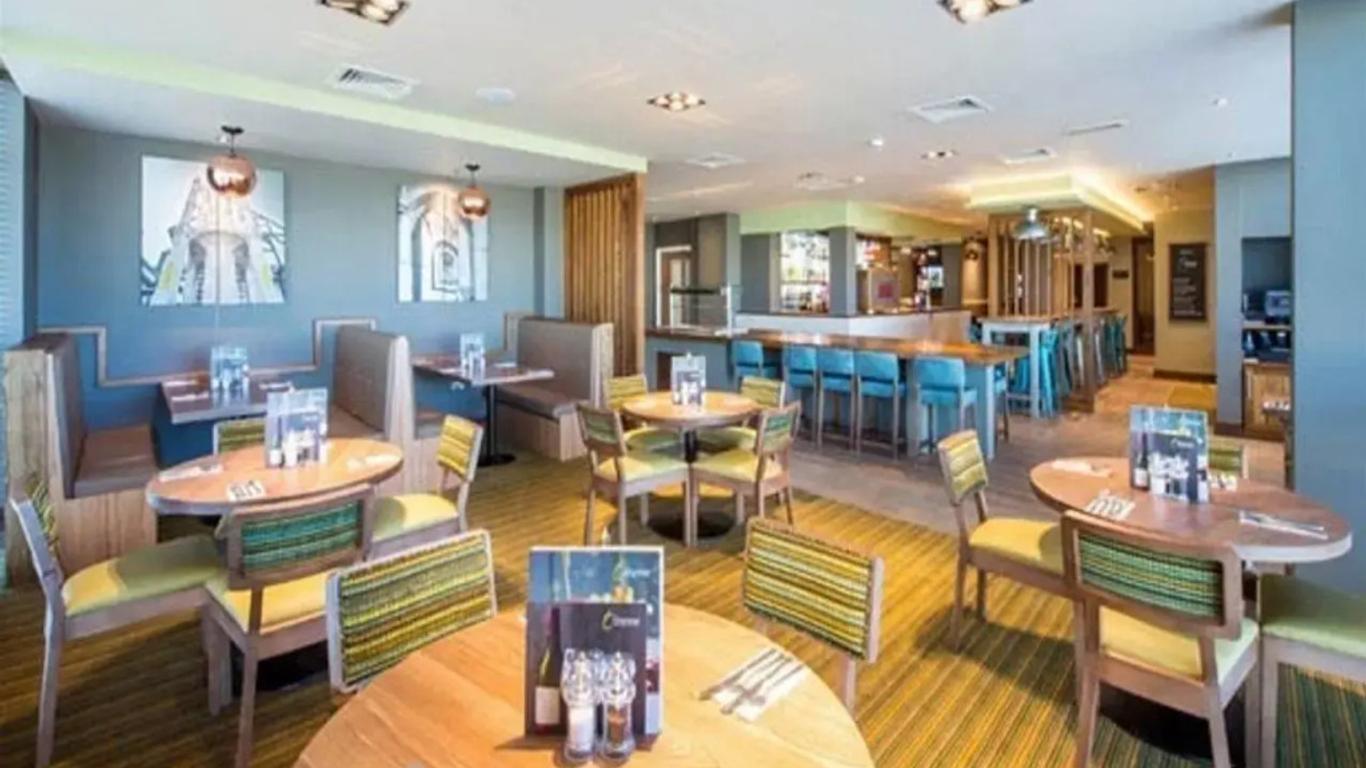 Premier Inn Winchester