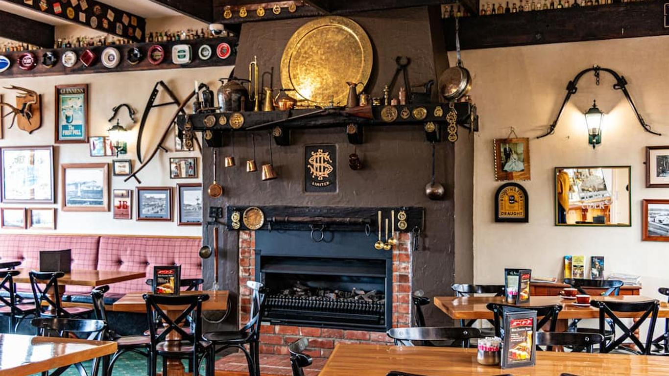 Rutland Arms Inn