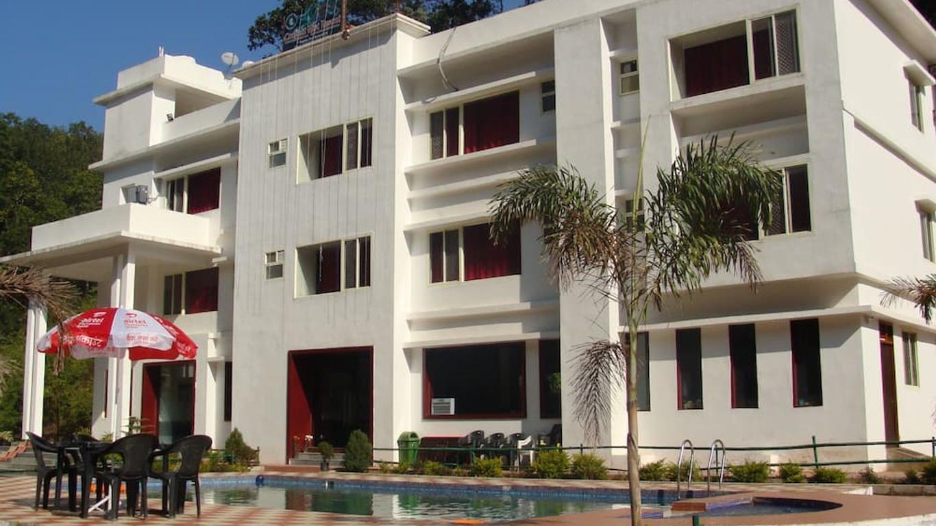 Corbett Mist Resort