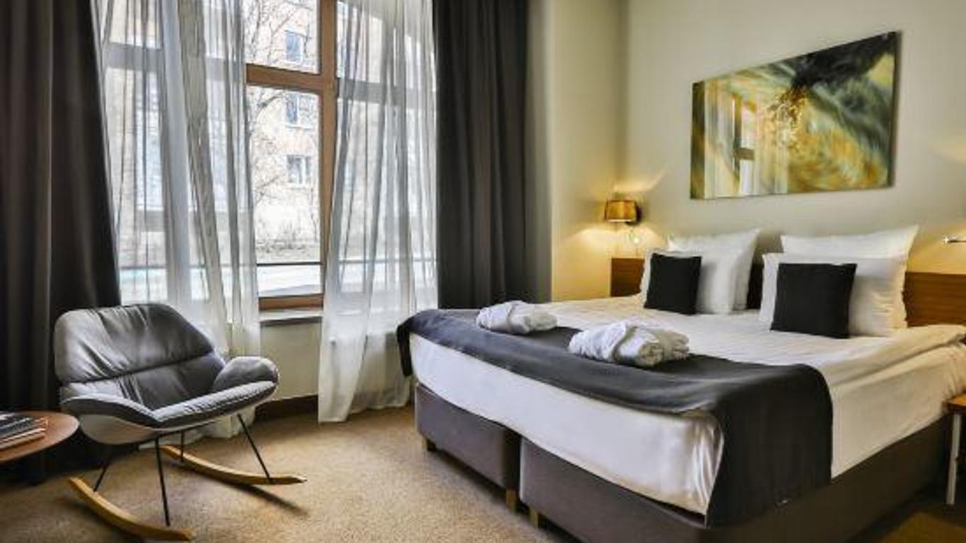Gregory Hotel