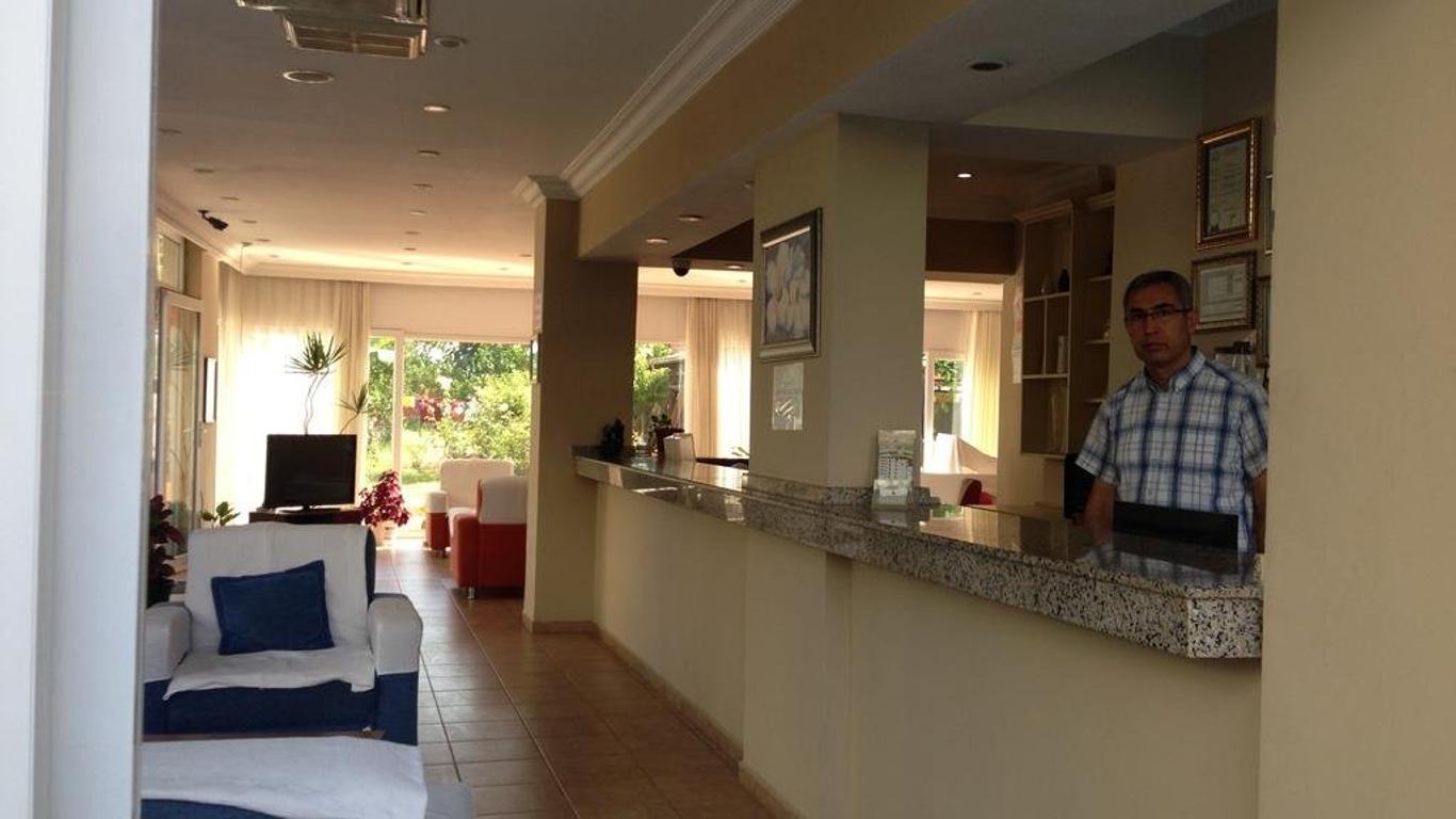 Orange Grove Apart Hotel