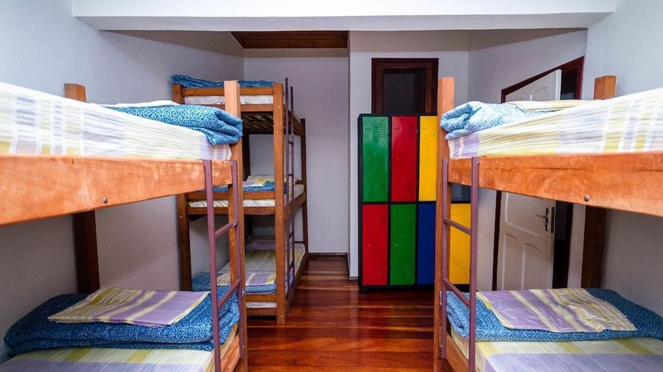 É Hostel