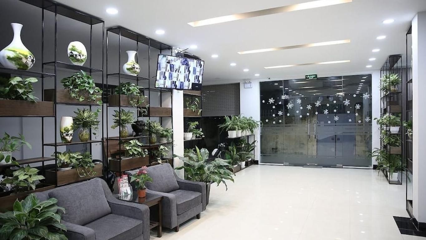 V House 6 Serviced Apartment