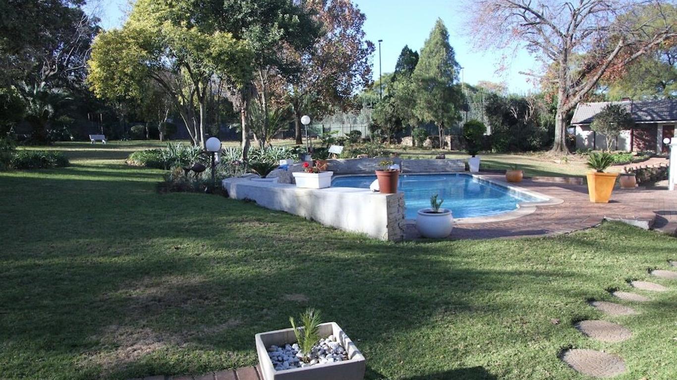 Private Cottages