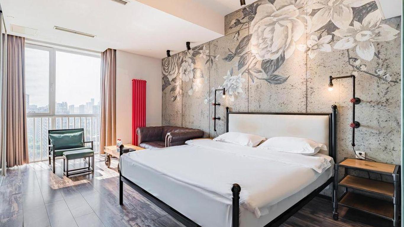 G+ Hotel