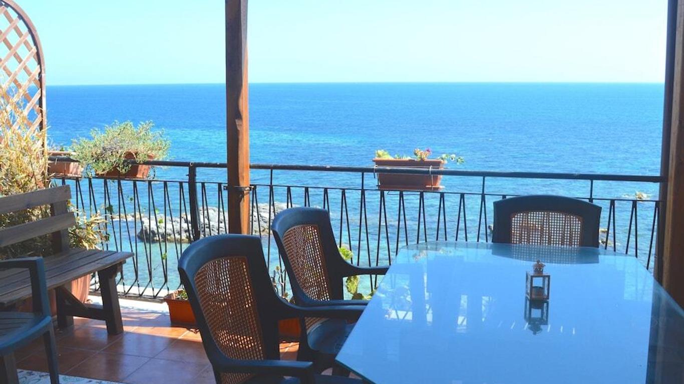 Teocle Beach rooms