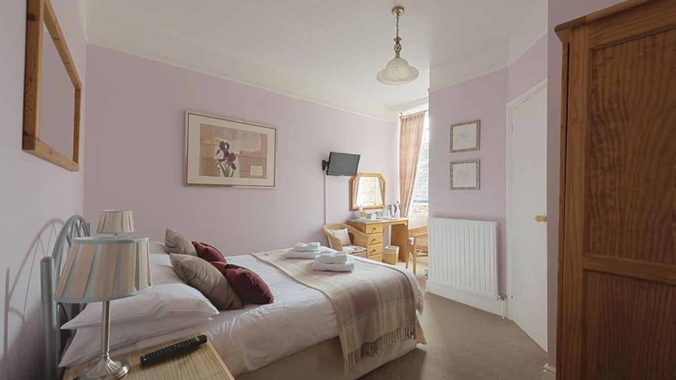 Cliftons Guest House