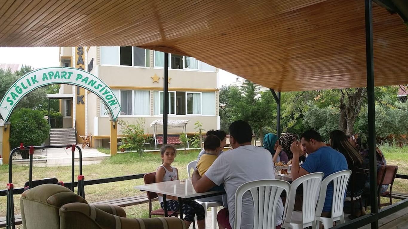Saglik Apart Pansiyon