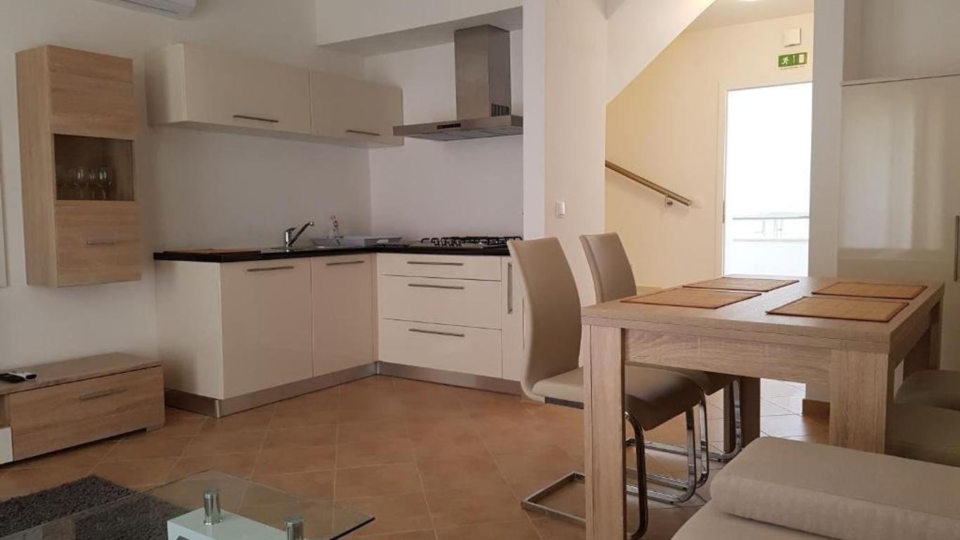 Apartments Villa Maslinica