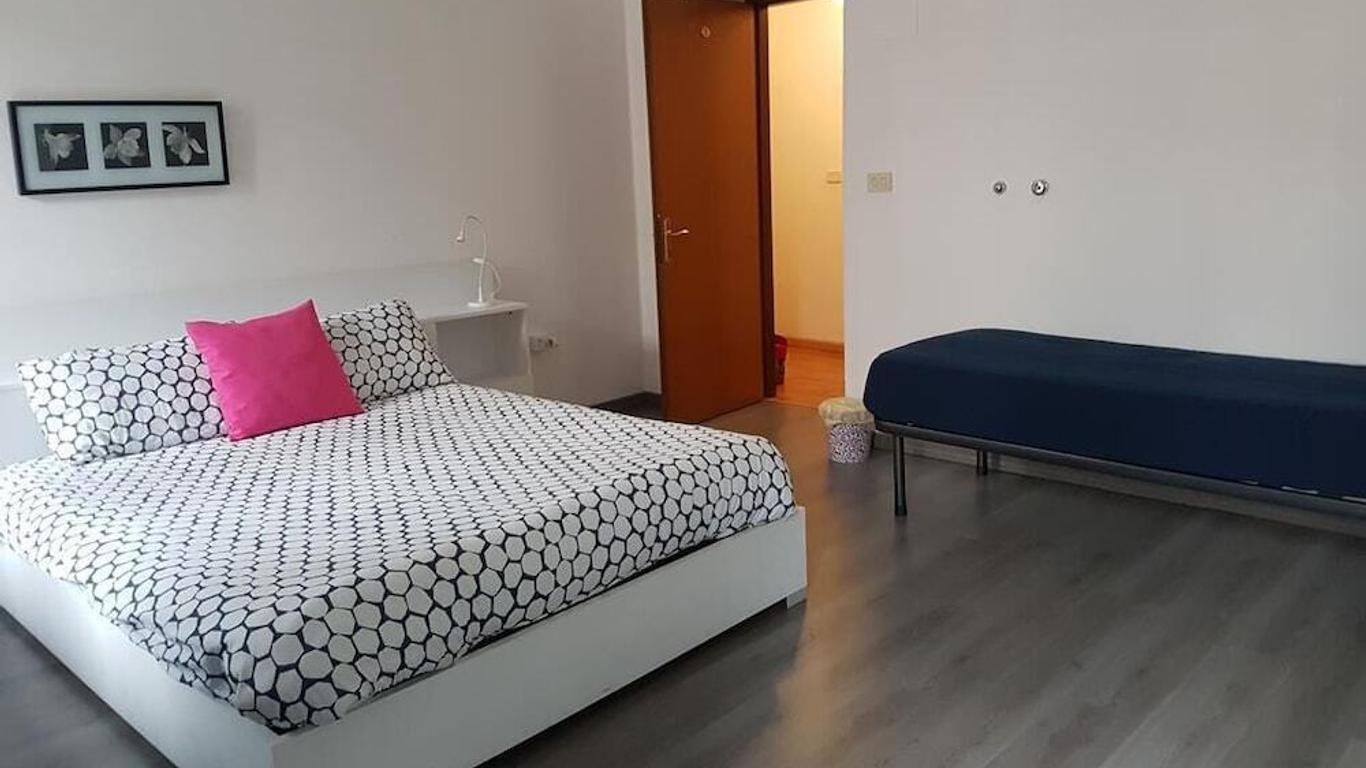 Bb Rooms