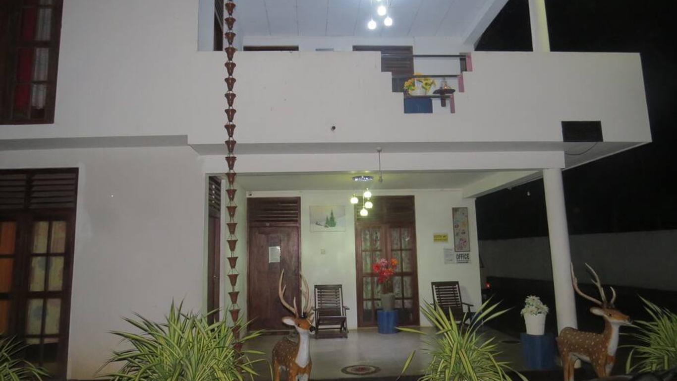 Thisara Guest Hotel Rooms