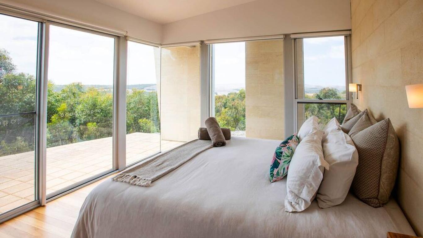 Tanonga Luxury Eco Lodges