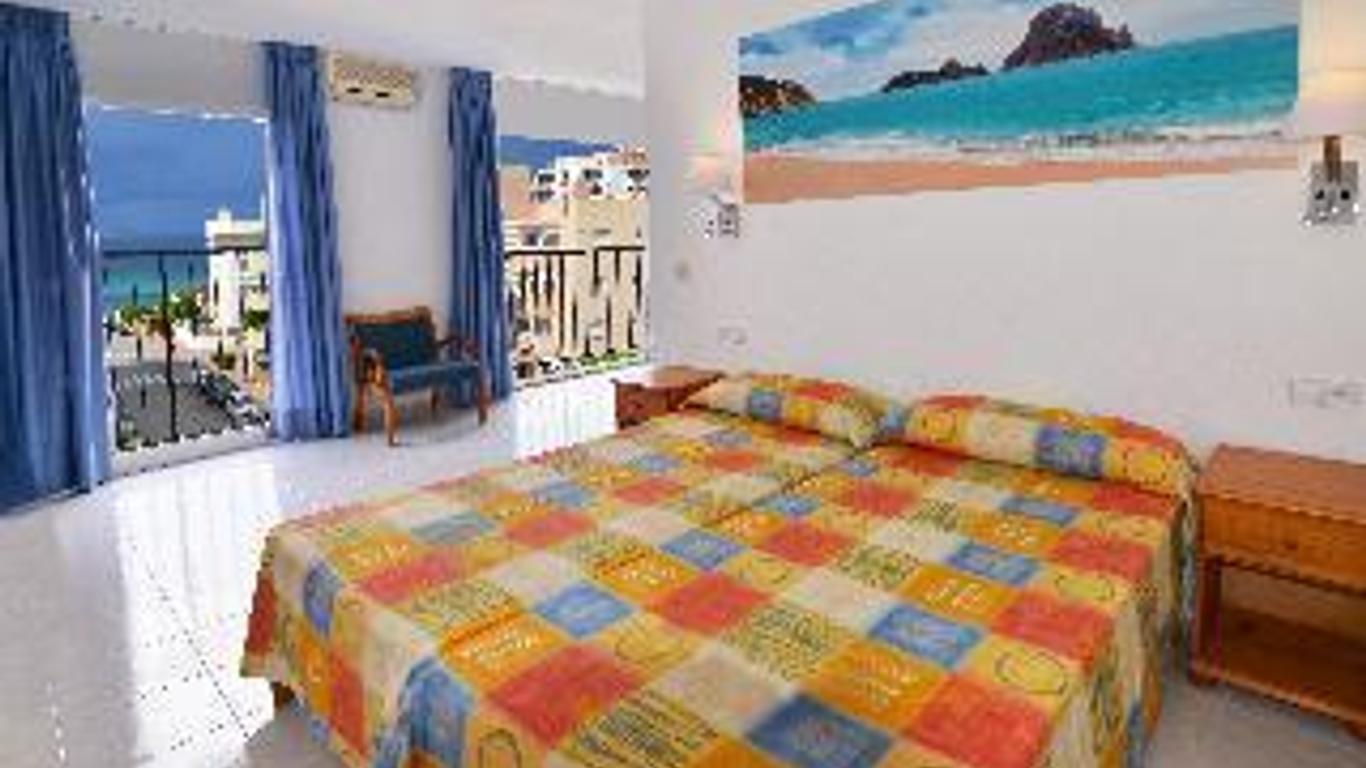 Apartamentos Formentera II